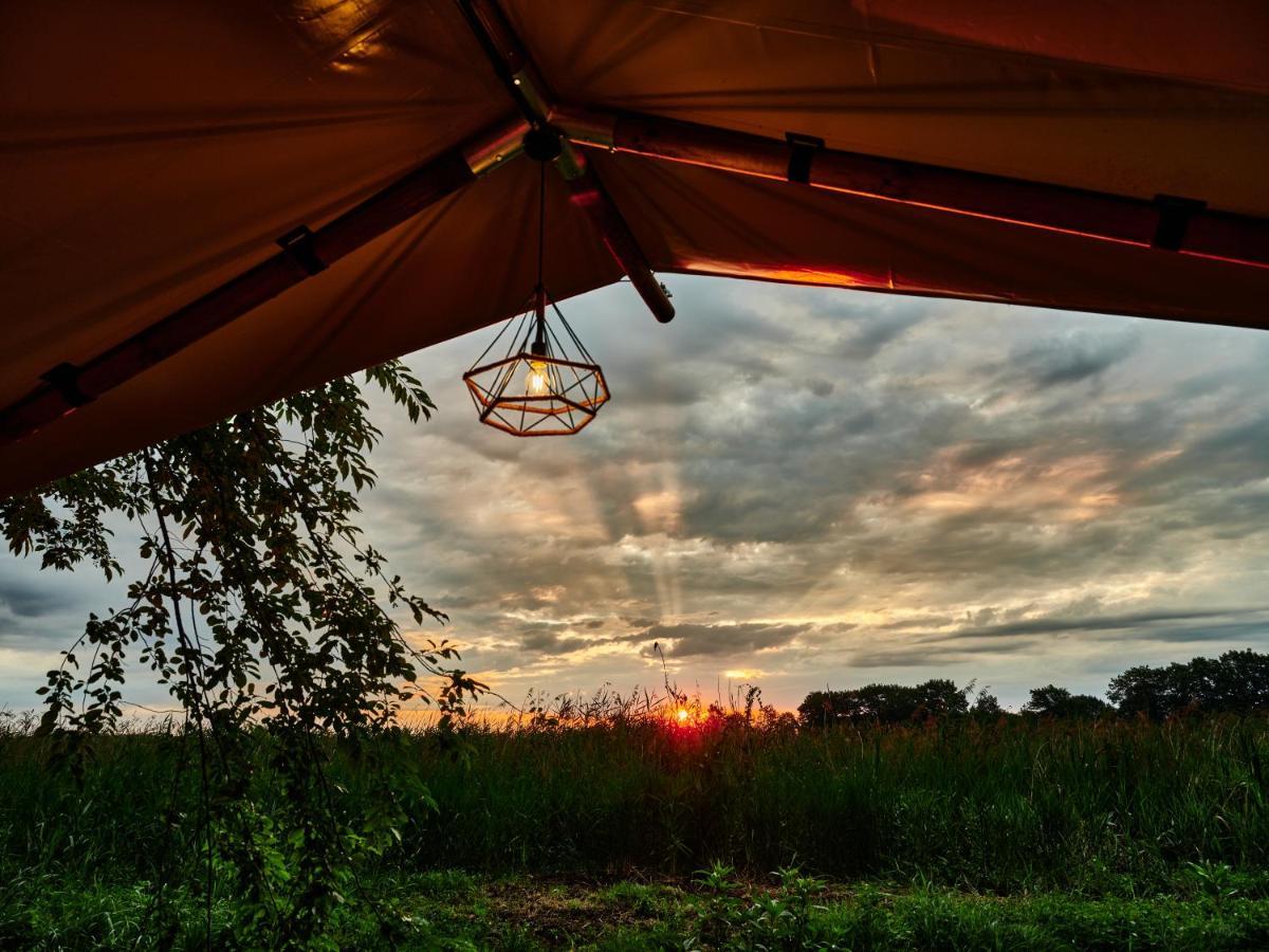 Zatoria Luxury Glamping Zator Exterior foto