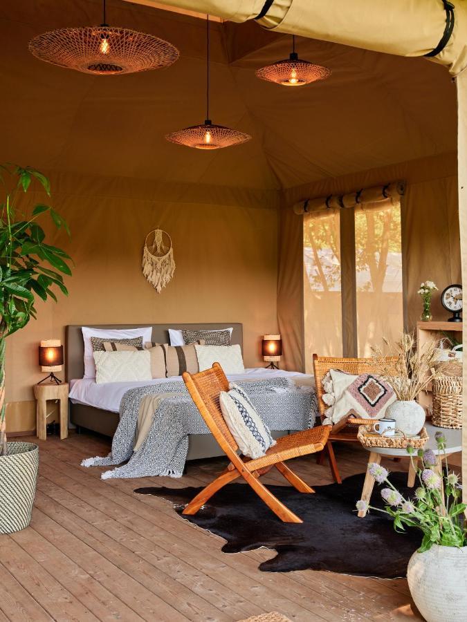 Zatoria Luxury Glamping Zator Exterior foto