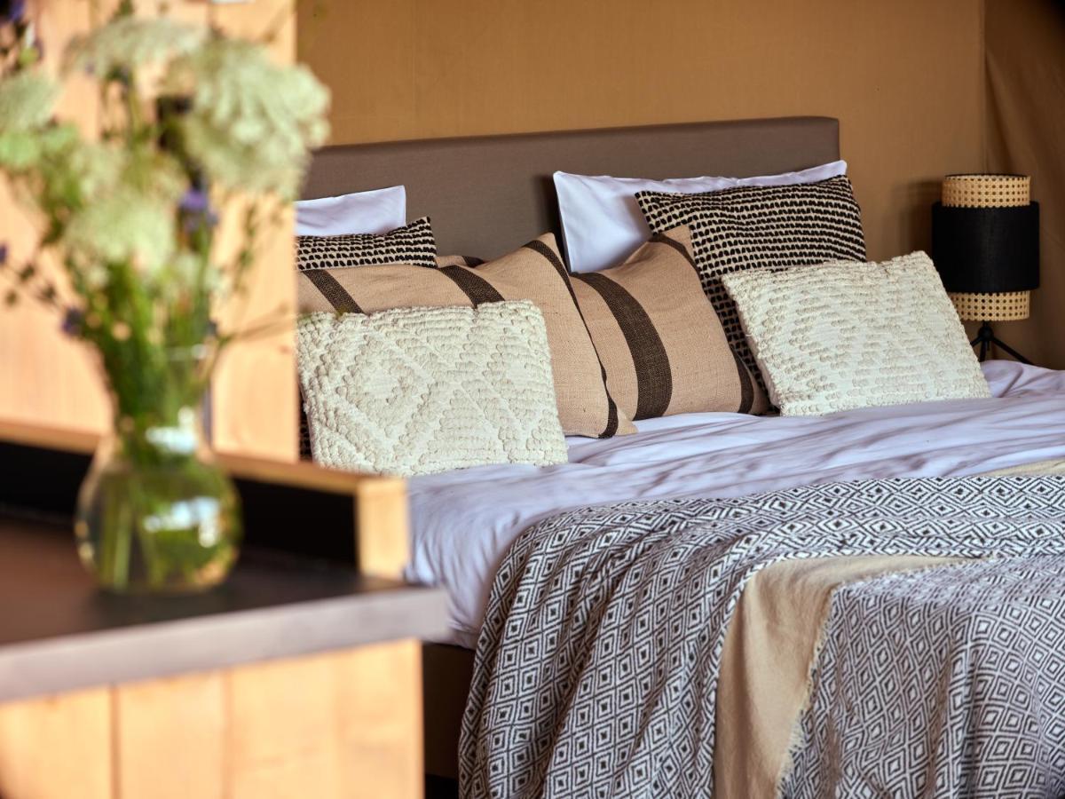 Zatoria Luxury Glamping Zator Exterior foto