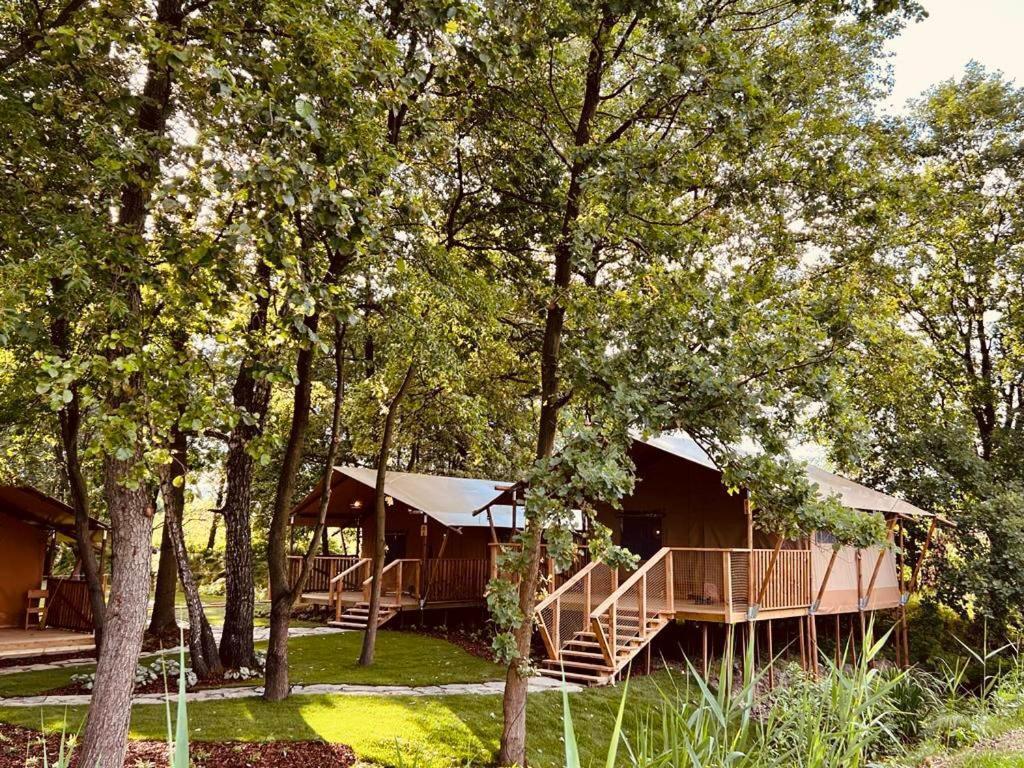 Zatoria Luxury Glamping Zator Exterior foto